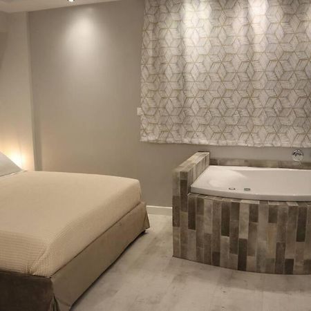 360° View Suites Tan Neapoli Voion Luaran gambar